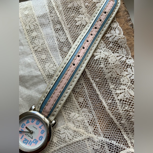Vintage MILA II Pink Blue White Quartz Watch Stainless Steel Back Accessory - Picture 8 of 10